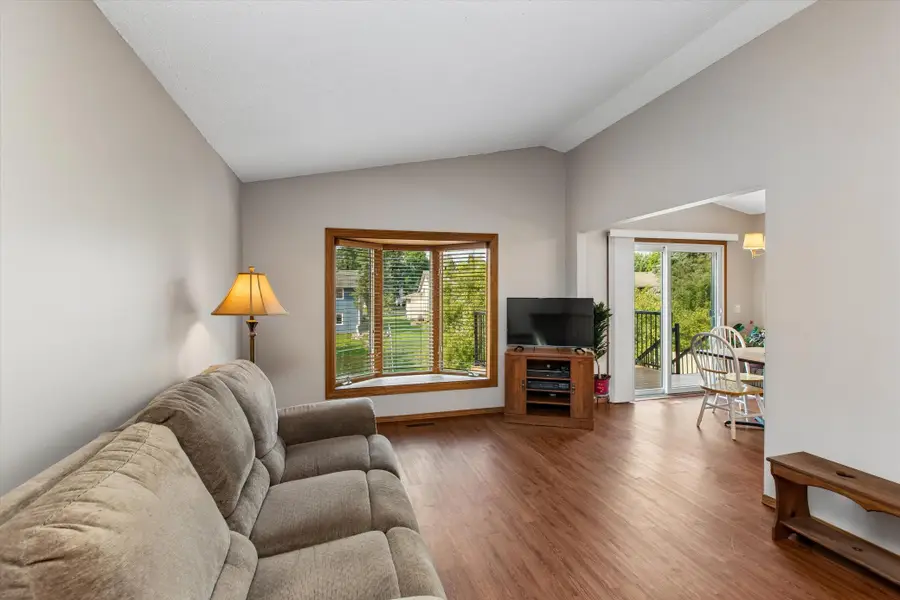 4209 Braddock Trail, Eagan, MN 55123 - #3