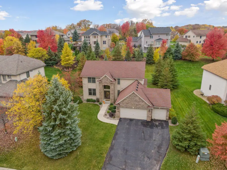 7645 Ridgeview Way, Chanhassen, MN 55317 - #2