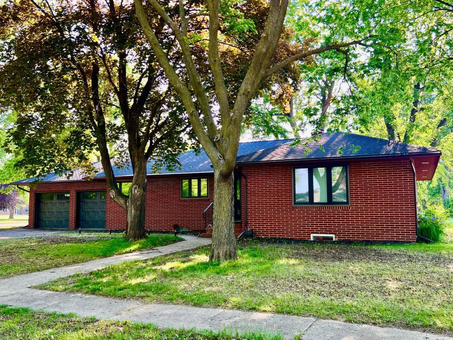 424 S Gaulke Street, Appleton, MN 56208 - #2