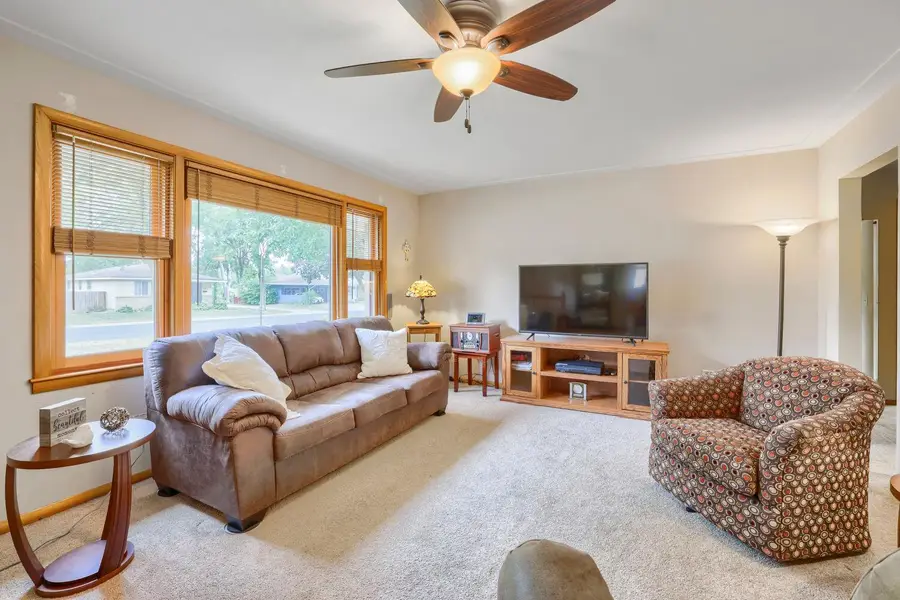 421 13th Street W, Hastings, MN 55033 - #3