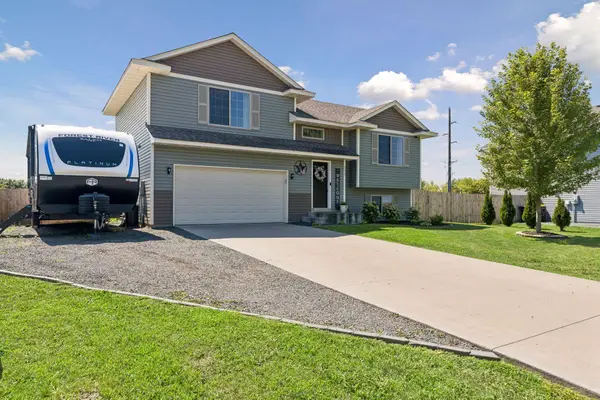 17575 311th Street, Shafer, MN 55074