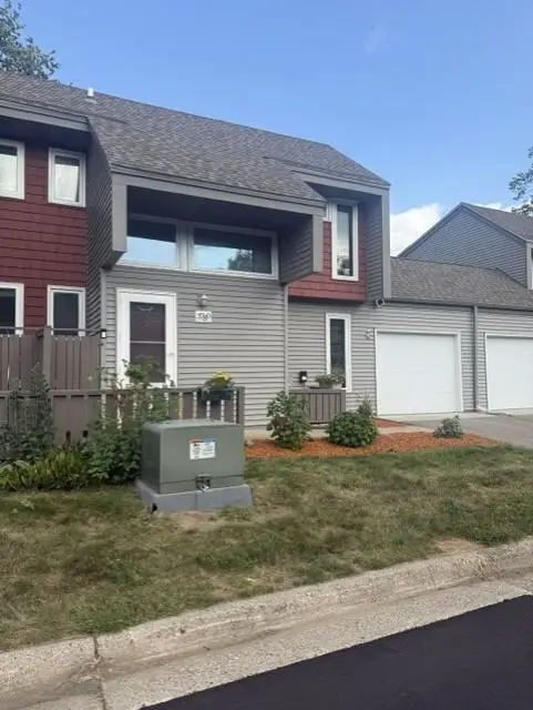 3780 Red Robin Lane, Eagan, MN 55122
