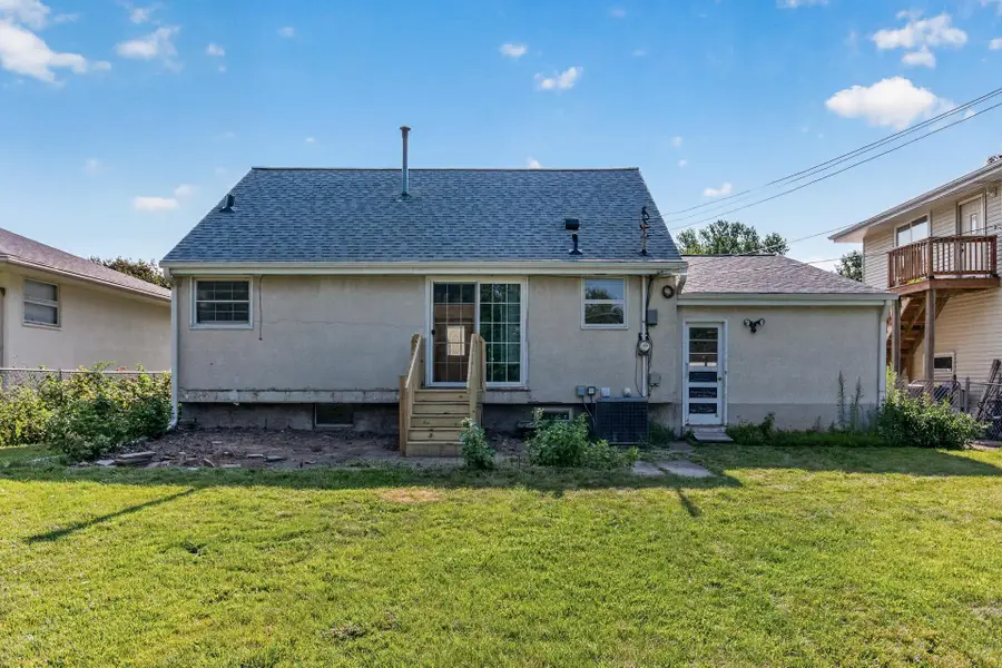 3730 Lincoln Street Ne, Columbia Heights, MN 55421 - #3