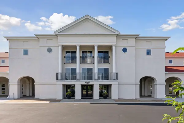 1666 Coffman Street #127, Falcon Heights, MN 55108