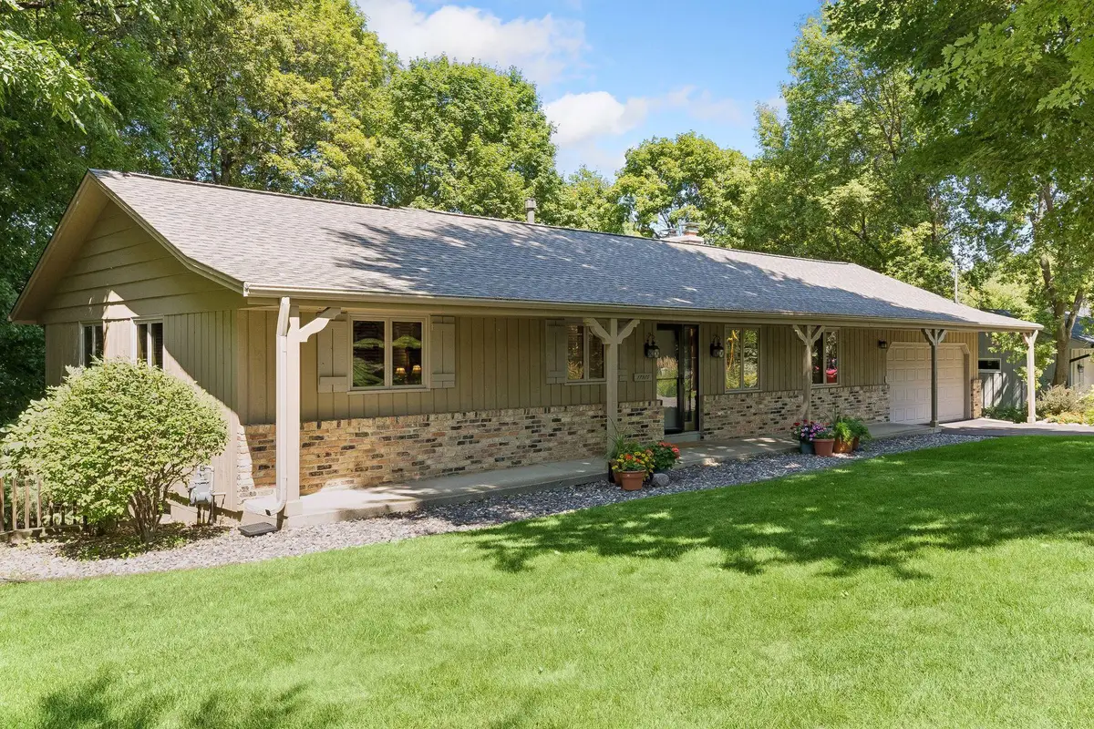 17380 Hampton Court, Minnetonka, MN 55345 - #1