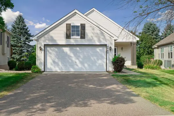 2485 Prairie Oak Trail, Woodbury, MN 55125