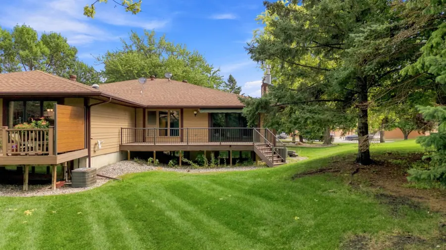 2522 26th Avenue S, Fargo, ND 58103 - #2
