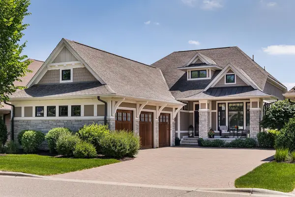 15489 Legacy Oaks Trail, Wayzata, MN 55391