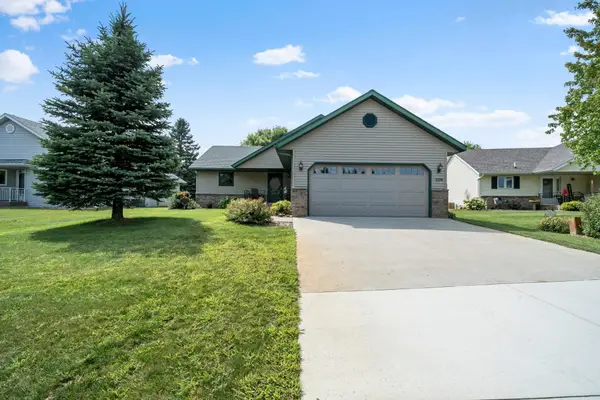 1276 Westbrook Circle, Alexandria, MN 56308