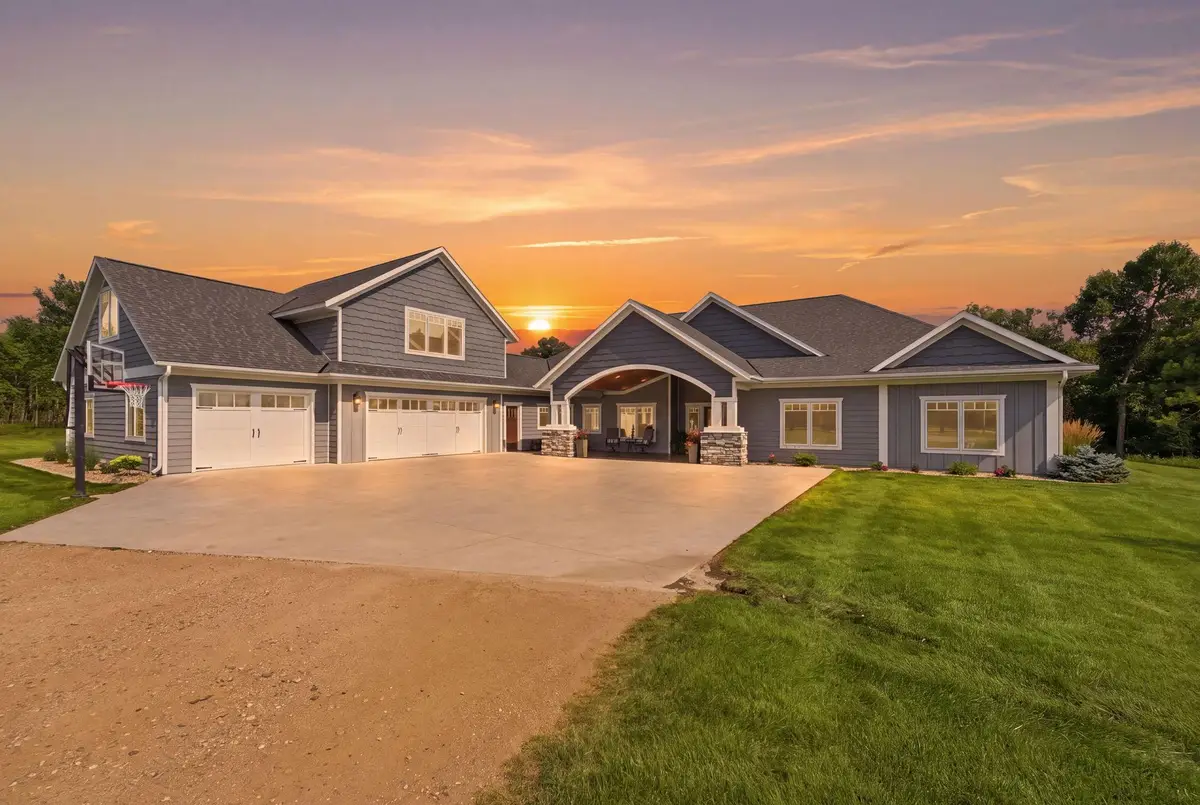 8382 198th Avenue Ne, New London, MN 56273 - #1
