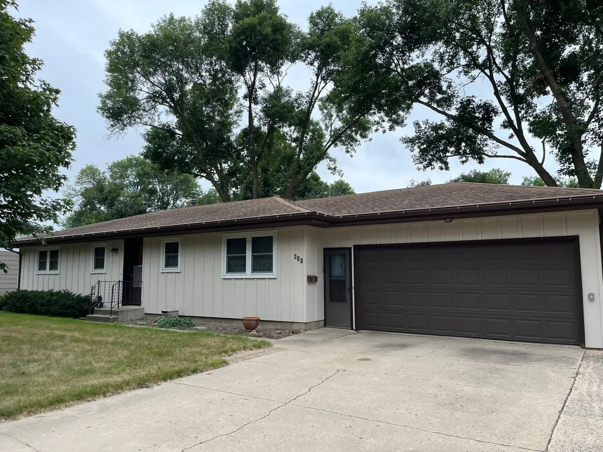 631 19th Street, Windom, MN 56101 - #1