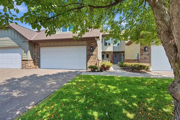 2336 19th Avenue Ne, Minneapolis, MN 55418