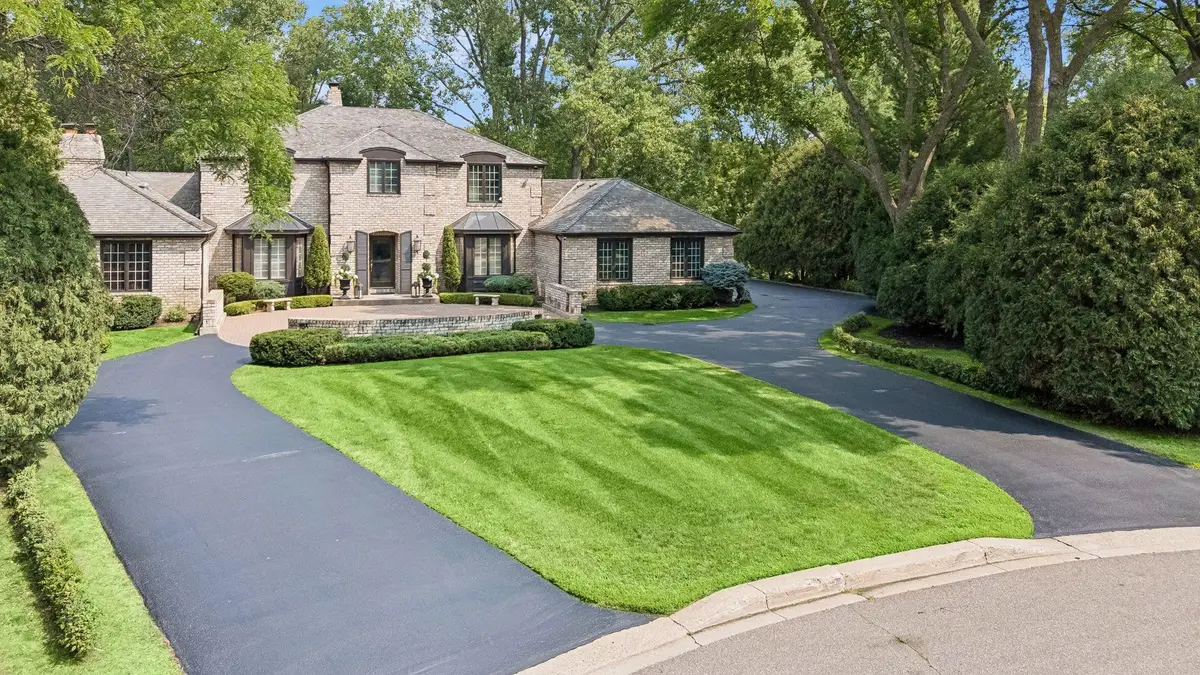 5804 Long Brake Trail, Edina, MN 55439 - #1