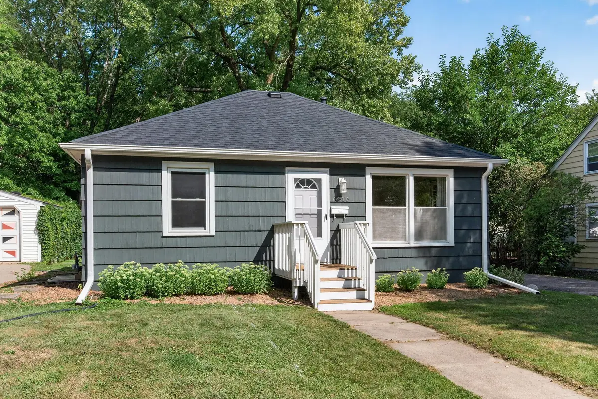 4619 Ivanhoe Place, Columbia Heights, MN 55421 - #1