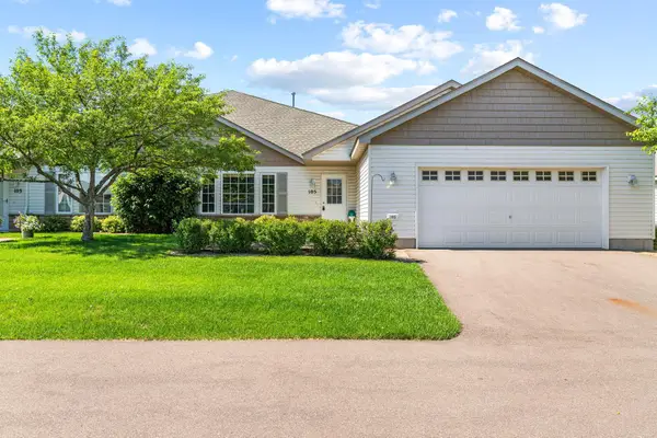 105 Bridgewater Trail, Hudson, WI 54016