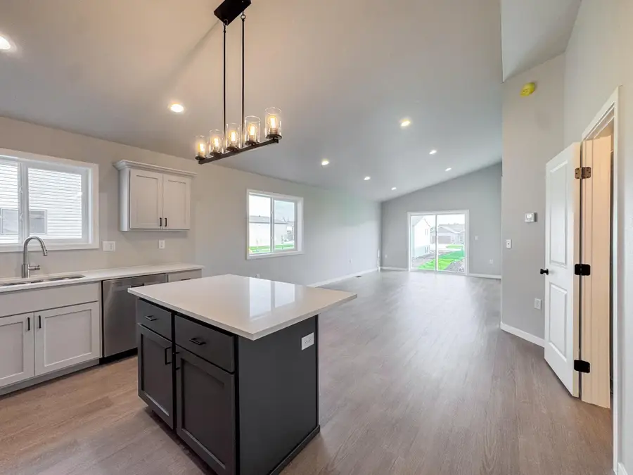 1843 19th Street N, Wahpeton, ND 58075 - #3