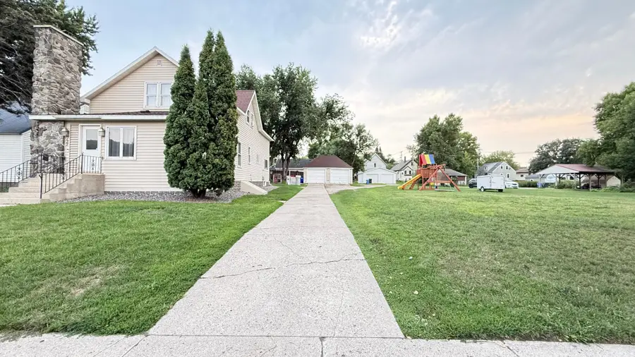 135 5th Avenue, Granite Falls, MN 56241 - #3