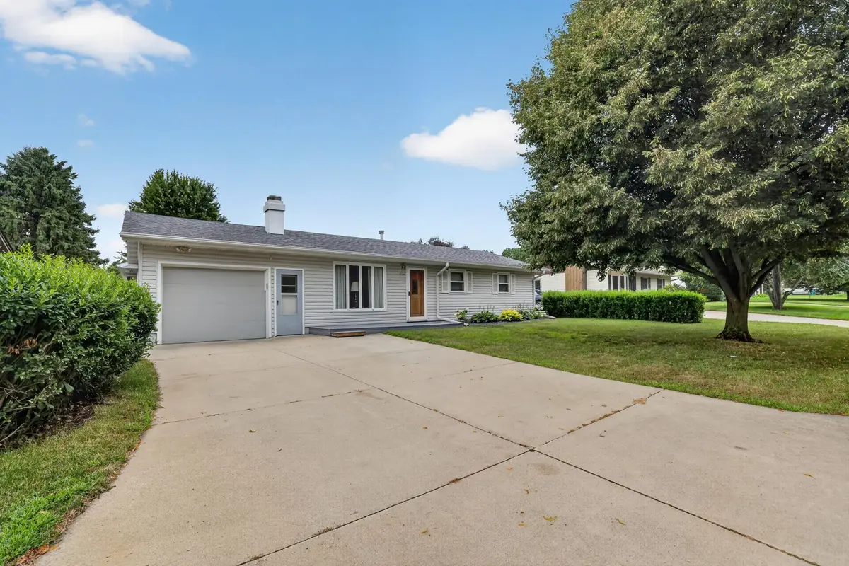 212 2nd Street Nw, Byron, MN 55920 - #1