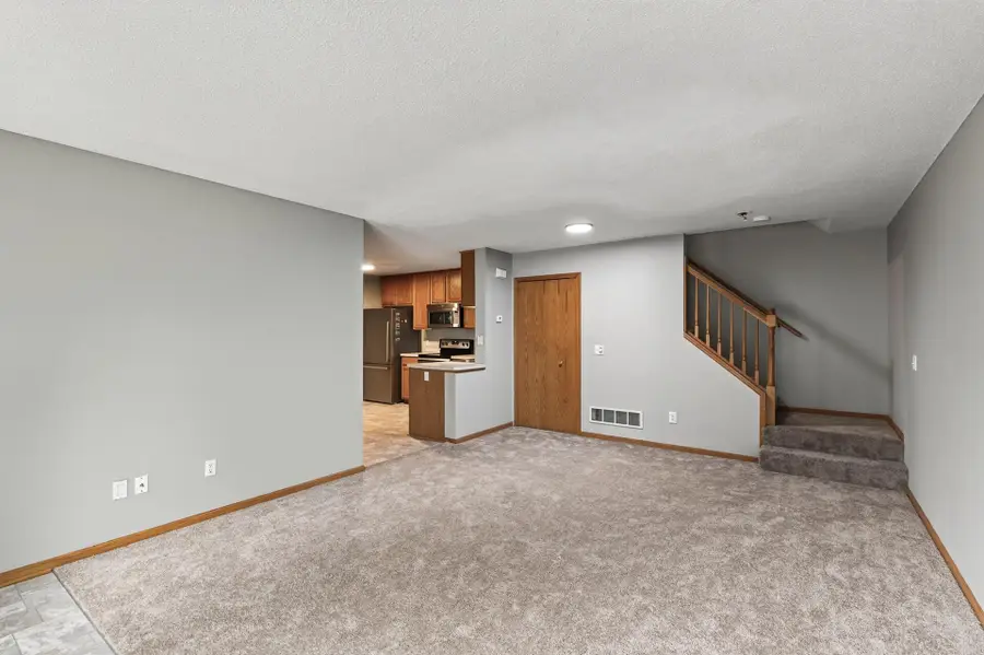 1191 Highpoint Curve, Shakopee, MN 55379 - #3