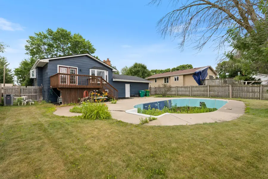 8117 Florida Court N, Brooklyn Park, MN 55445 - #3