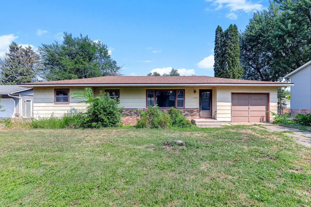 1334 21st Street W, Hastings, MN 55033 - #1
