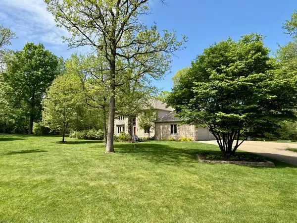 18650 Verna Lane, Prior Lake, MN 55372