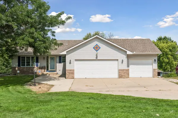 1118 W State Street, Belle Plaine, MN 56011