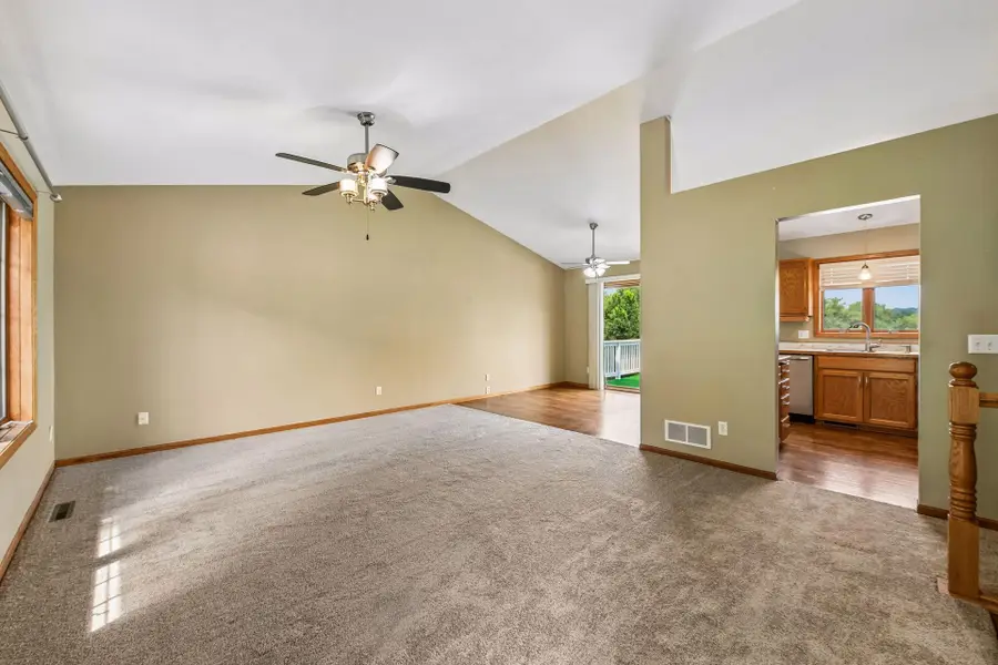 1118 W State Street, Belle Plaine, MN 56011 - #3