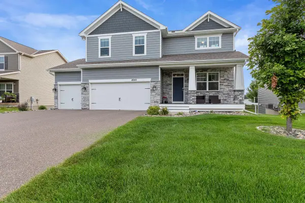 4040 Zircon Lane N, Plymouth, MN 55446