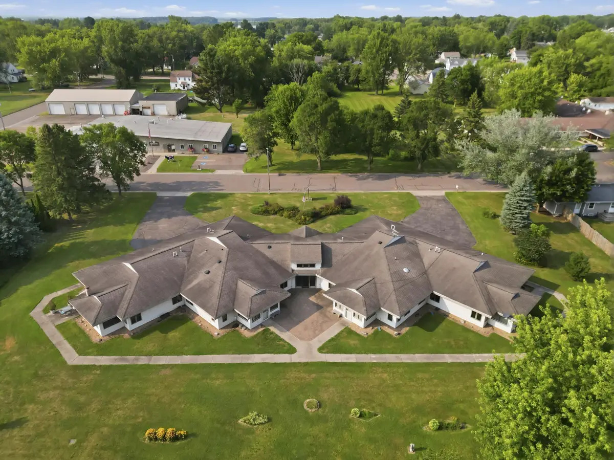 305 W Prospect Street, Thorp, WI 54771 - #1