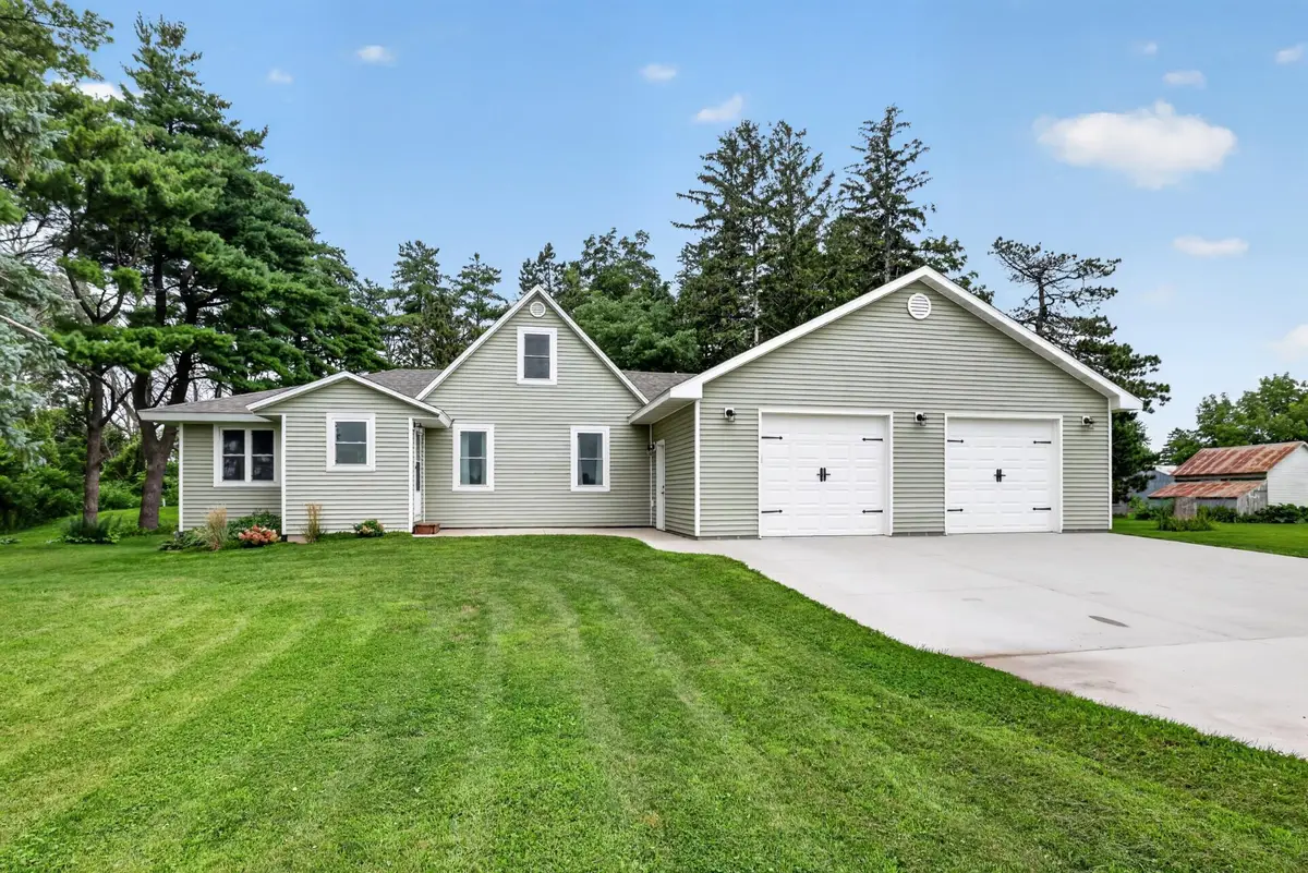15832 585th Street, Claremont, MN 55924 - #1