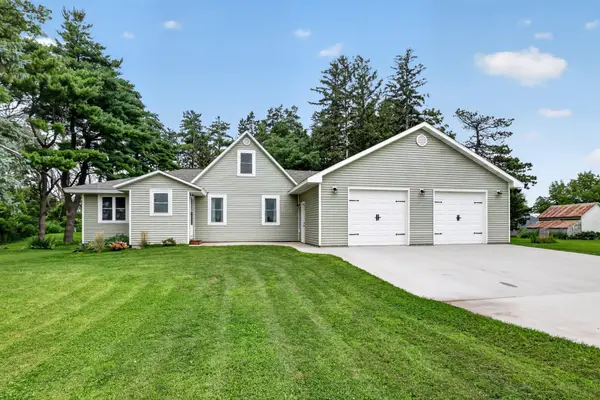 15832 585th Street, Claremont, MN 55924