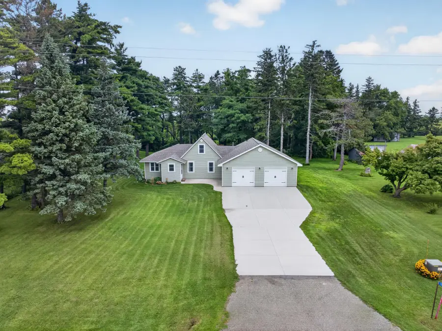 15832 585th Street, Claremont, MN 55924 - #2