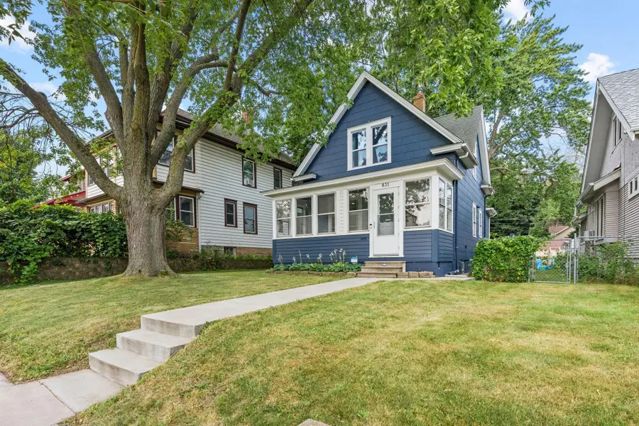 831 Smith Avenue S, Saint Paul, MN 55107 - #3