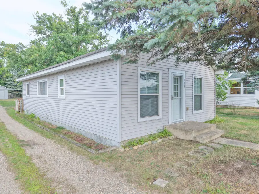 228 Aspen Avenue Se, Menahga, MN 56464 - #2