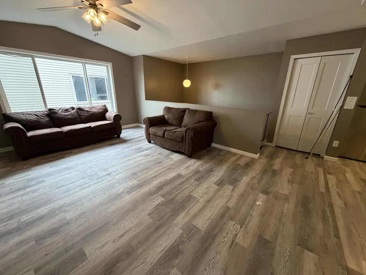 557 Kendall Drive, Hastings, MN 55033 - #1