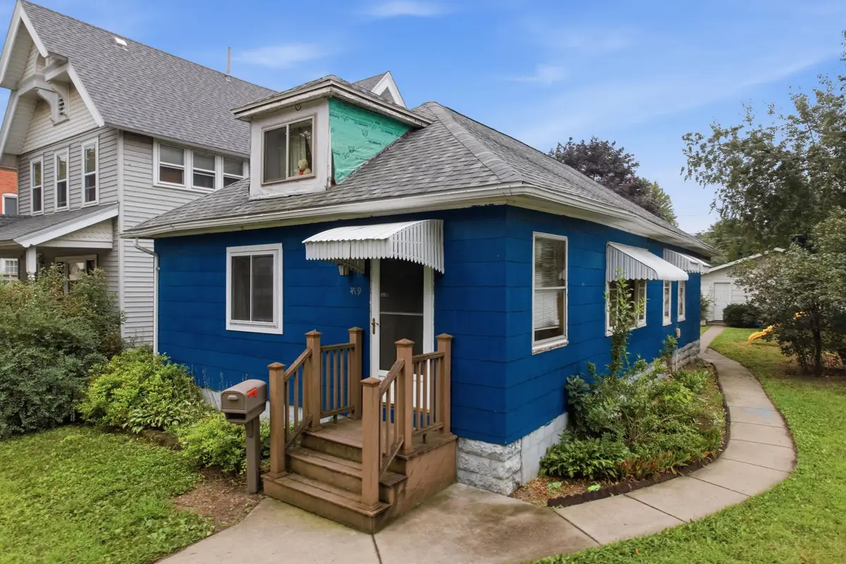 419 E Broadway Street, Winona, MN 55987 - #1