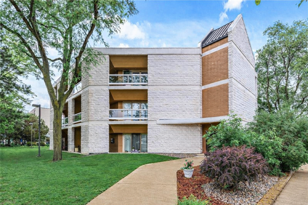 14575 Burma Avenue W #304, Rosemount, MN 55068