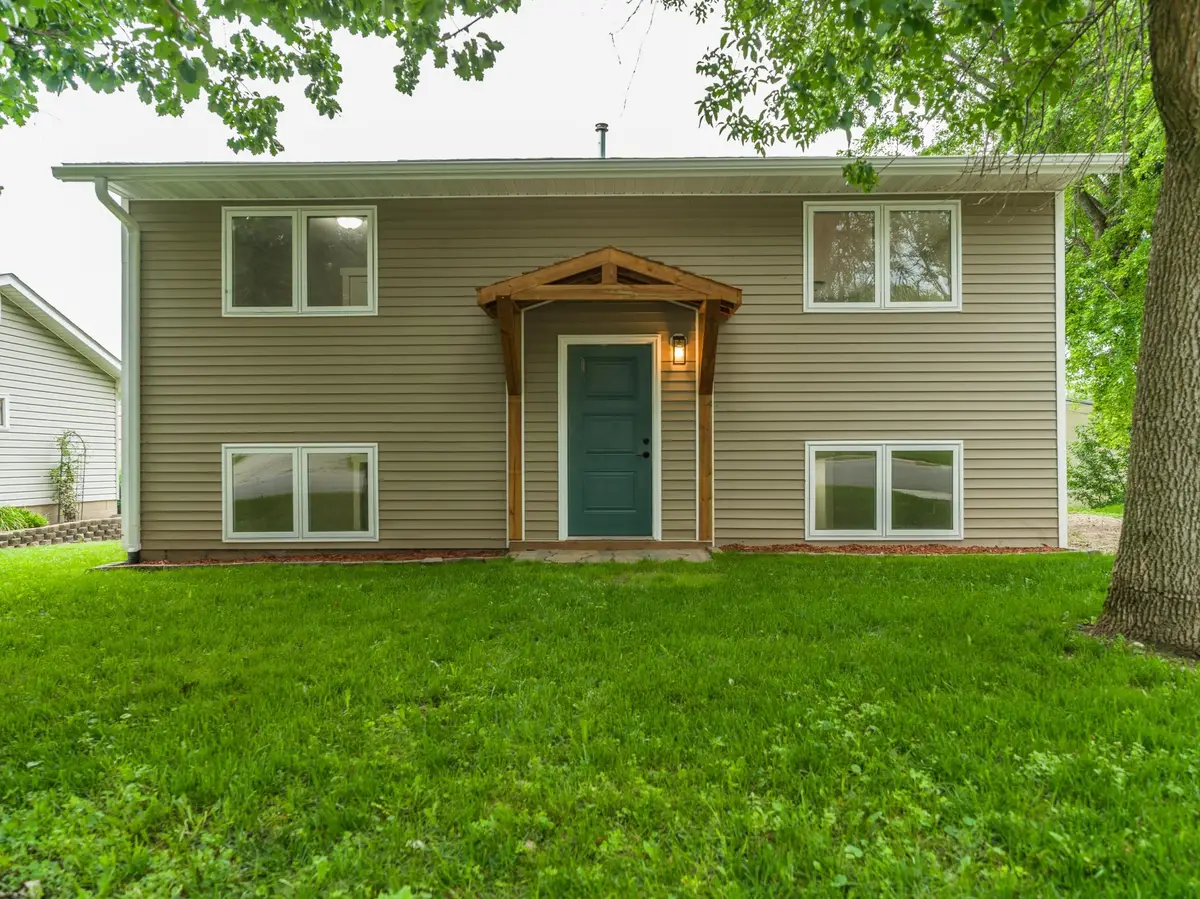 1208 Crestview Road, Albert Lea, MN 56007 - #1