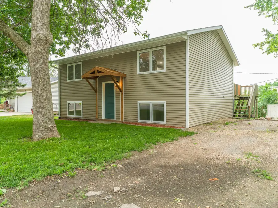 1208 Crestview Road, Albert Lea, MN 56007 - #2