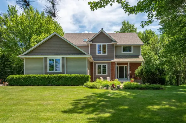 4749 S Lake Sarah Drive, Independence, MN 55359