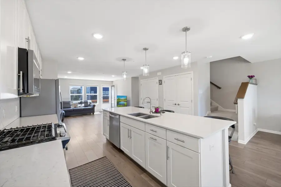 5863 156th Street W, Apple Valley, MN 55124 - #3