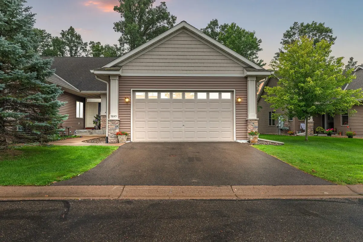 5845 Oakgreen Court N, Stillwater, MN 55082 - #1
