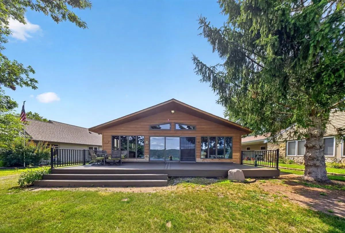 65054 140th Avenue, Wabasha, MN 55981 - #1