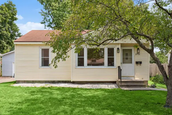 2933 Hillsboro Avenue S, Saint Louis Park, MN 55426
