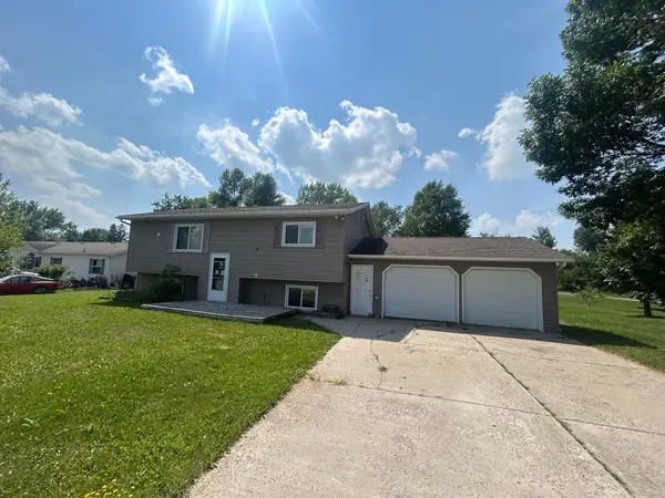 1324 Pelican Lane, Detroit Lakes, MN 56501