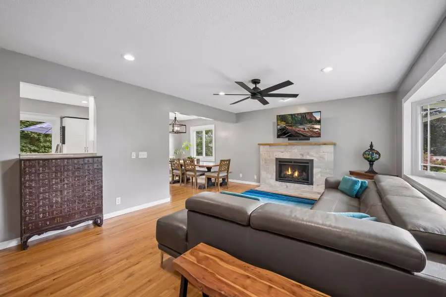 7611 Kiowa Avenue, Chanhassen, MN 55317 - #3