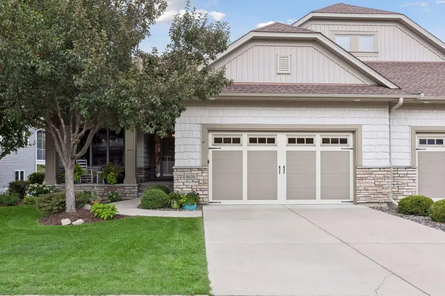 8636 Lake Riley Drive, Chanhassen, MN 55317 - #3
