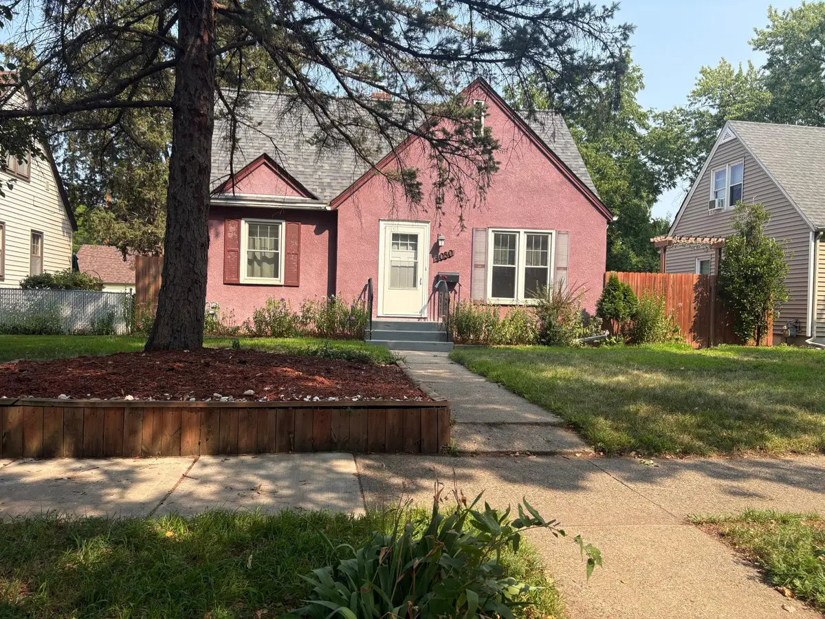 4050 Regent Avenue N, Robbinsdale, MN 55422 - #1