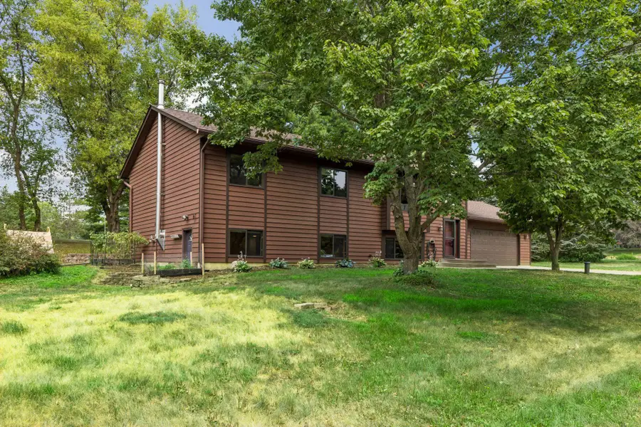 1076 Cottonwood Drive, Hudson, WI 54016 - #3